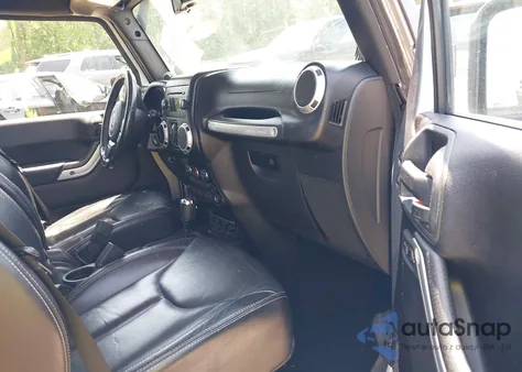 2013 Jeep Wrangler Unlimited Sahara from USA, damaged, VIN 1C4BJWEG4DL666930